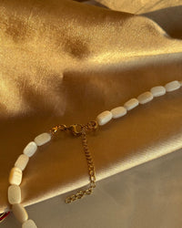 Mother-of-Pearl Baguette Necklace - thumbnail 3
