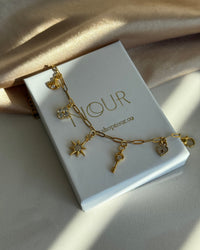 Minimalist Charm Bracelet with Stones - thumbnail 3