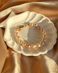 Pink Large Pearl Bracelet - thumbnail 3