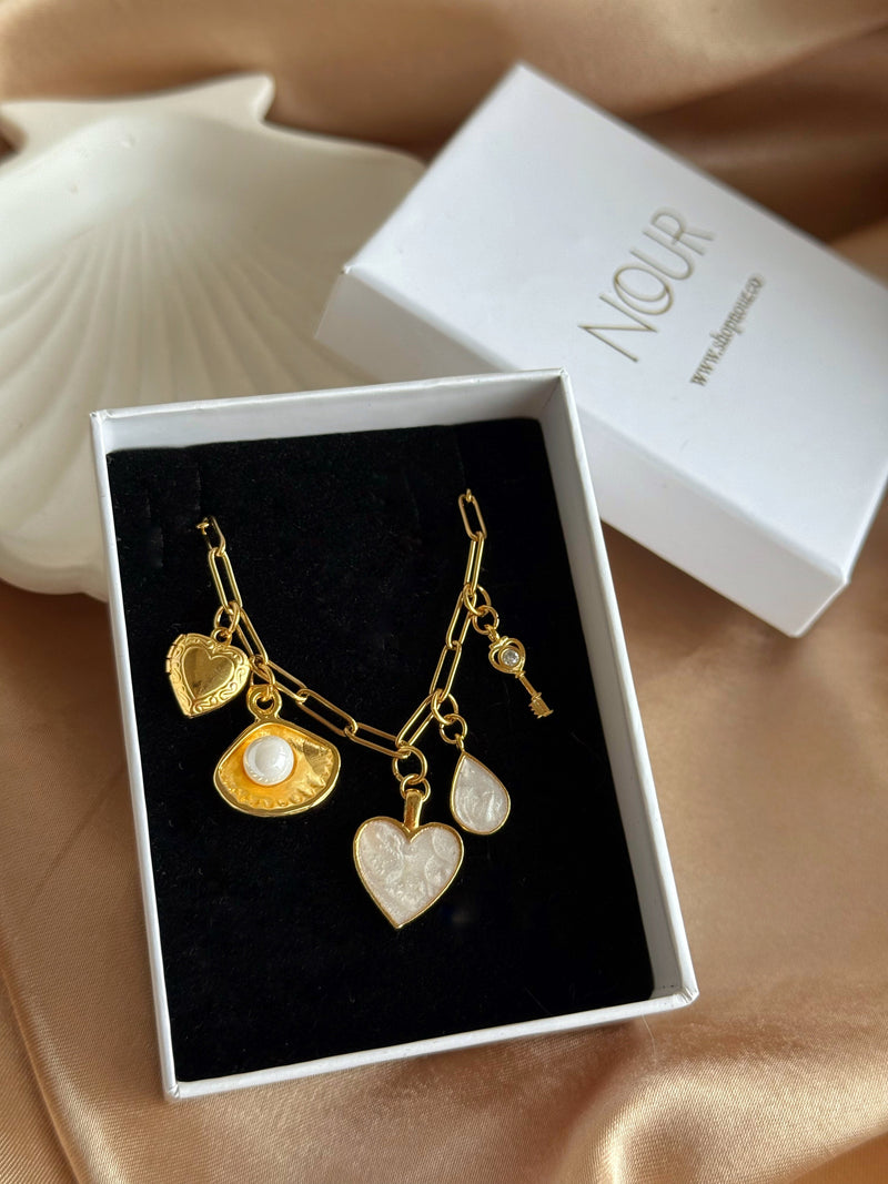 Pearl Shell Mother-of-Pearl Heart Paperclip Necklace