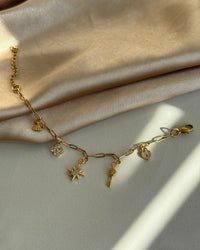 Minimalist Charm Bracelet with Stones - thumbnail 4
