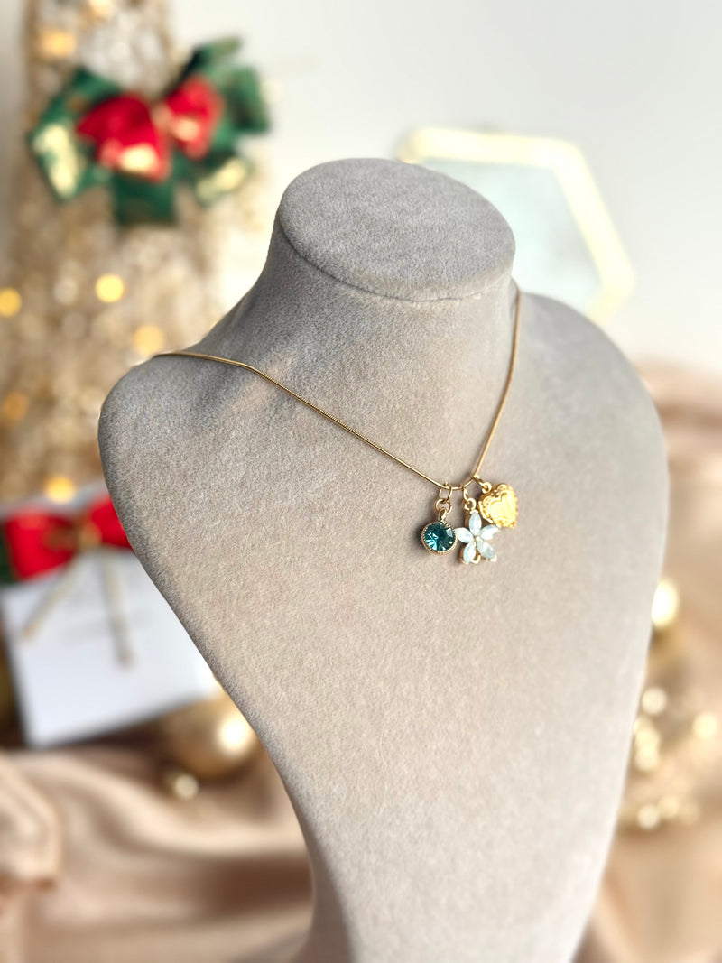 December Necklace