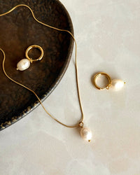 Steel Pearl Necklace - thumbnail 3