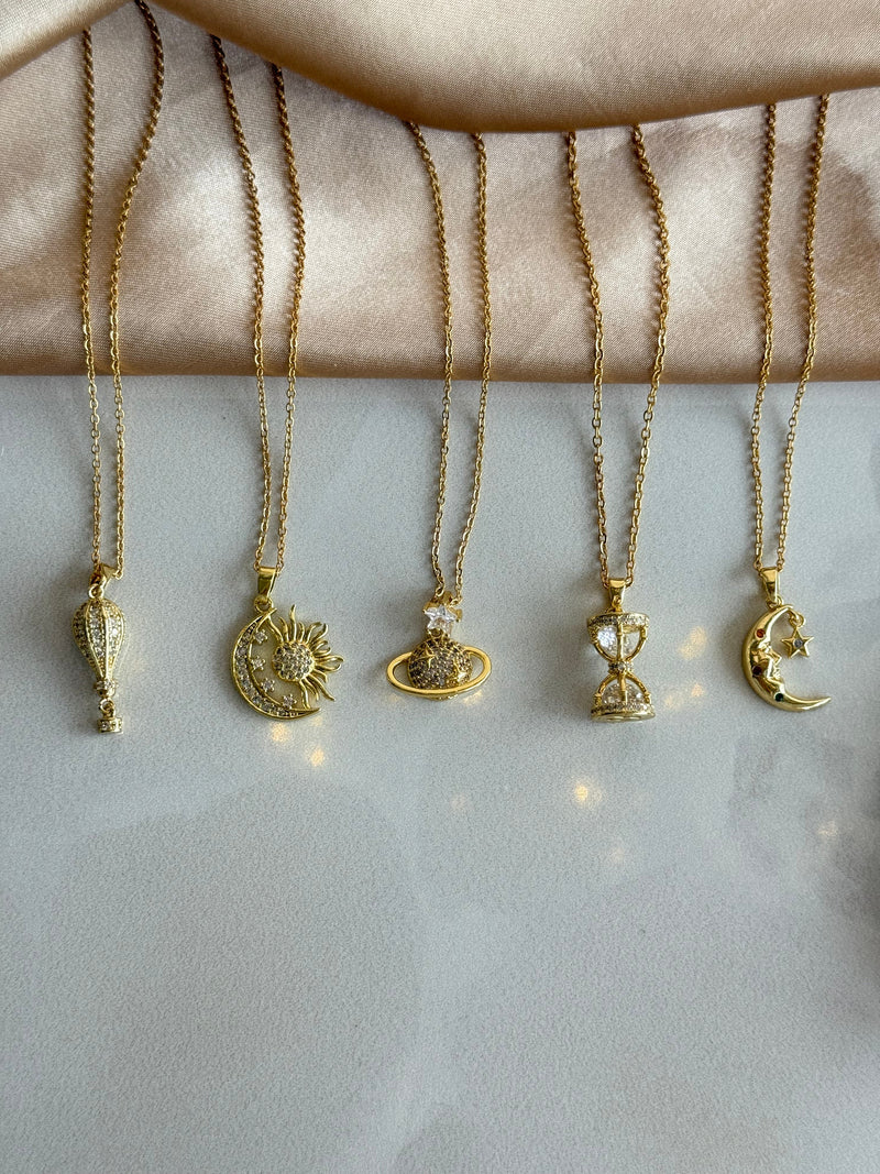 Flying Balloon Dangle Necklace