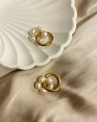 Pearl Flower Earrings - thumbnail 3