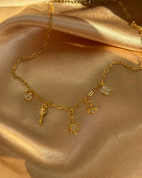 Minimal Charm Necklace - thumbnail 3