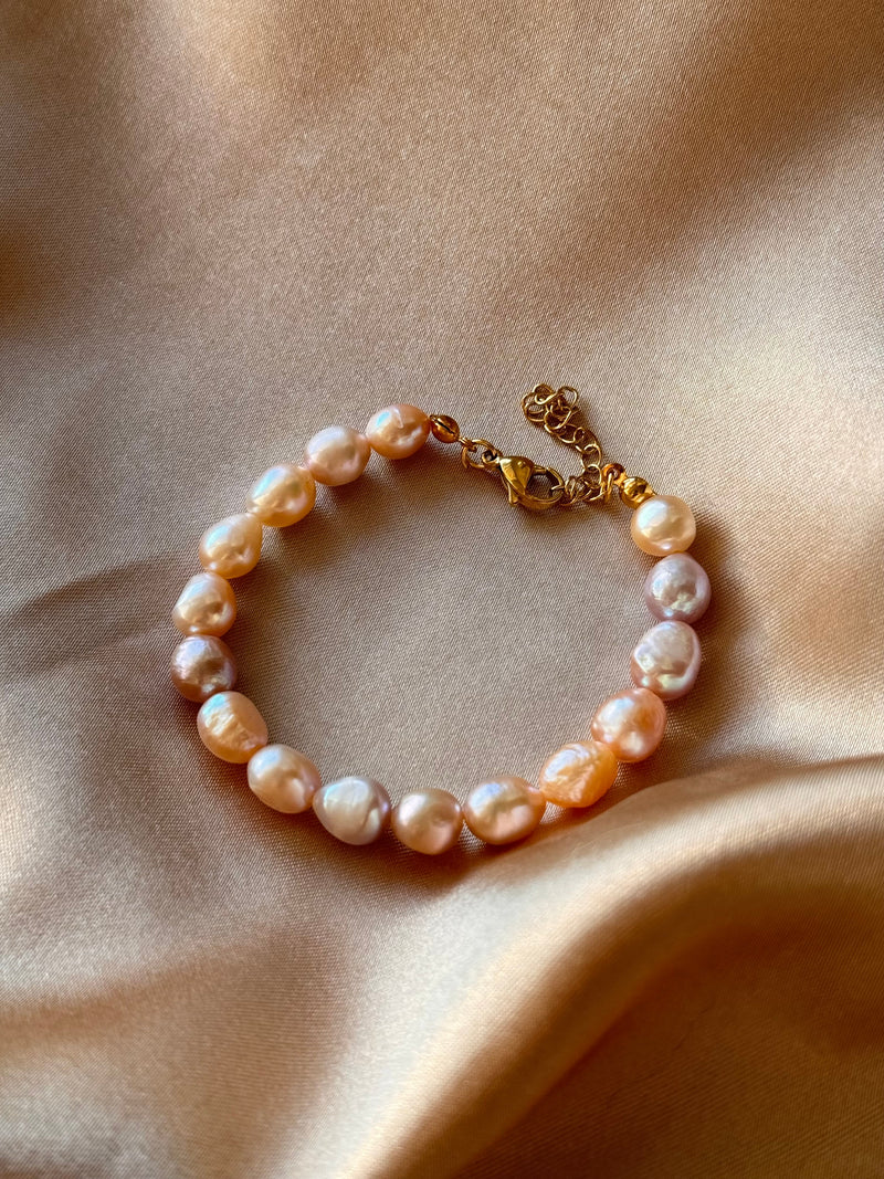 Pink Large Pearl Bracelet