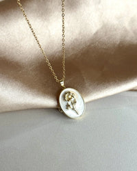 Narcissus Medallion - thumbnail 1