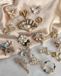 Violet Brooch - thumbnail 3