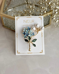 Hydrangea Brooch - thumbnail 3