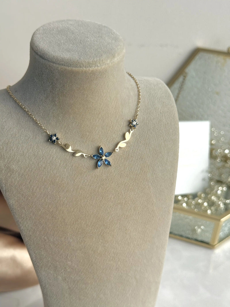 Steel Sapphire Flower Necklace