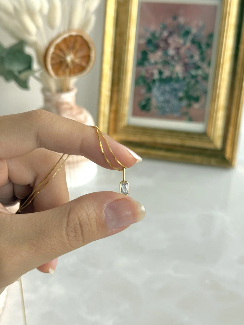 925 Sterling Silver | Minimal Baguette Stone Necklace