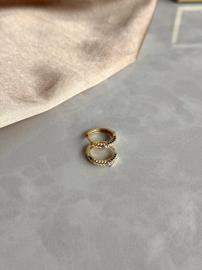 No. 10 Earrings 14K Series