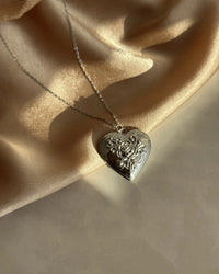 Silver Heart Rose Locket - thumbnail 1