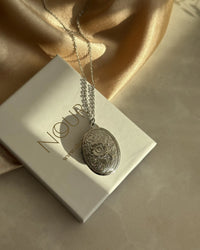 Silver Patterned Medallion - thumbnail 1