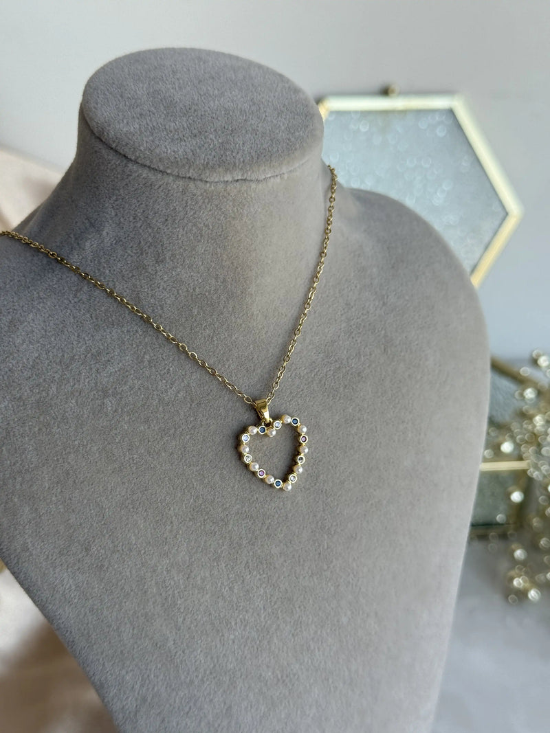 Pearl-Colored Heart Necklace