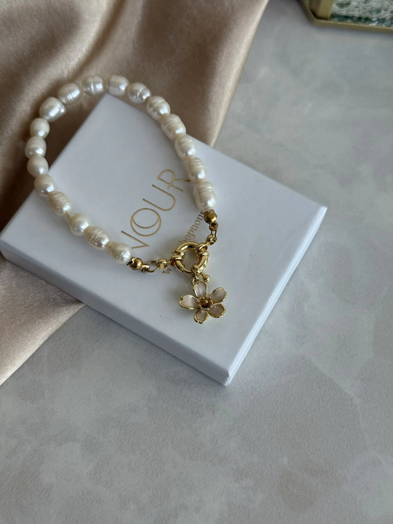 White Lotus Pearl Bracelet