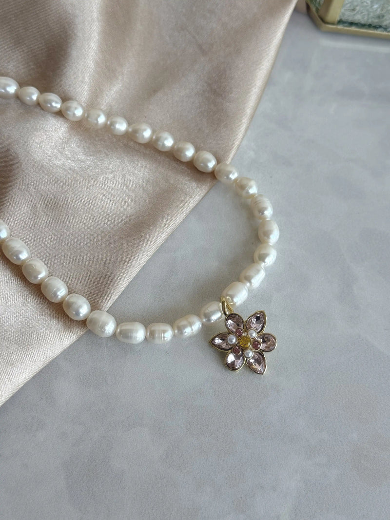 Pink Pearl Flower Necklace