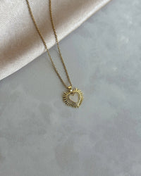 Mother-of-Pearl Heart Necklace - thumbnail 4
