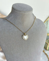 Mother-of-Pearl Heart Necklace - thumbnail 2