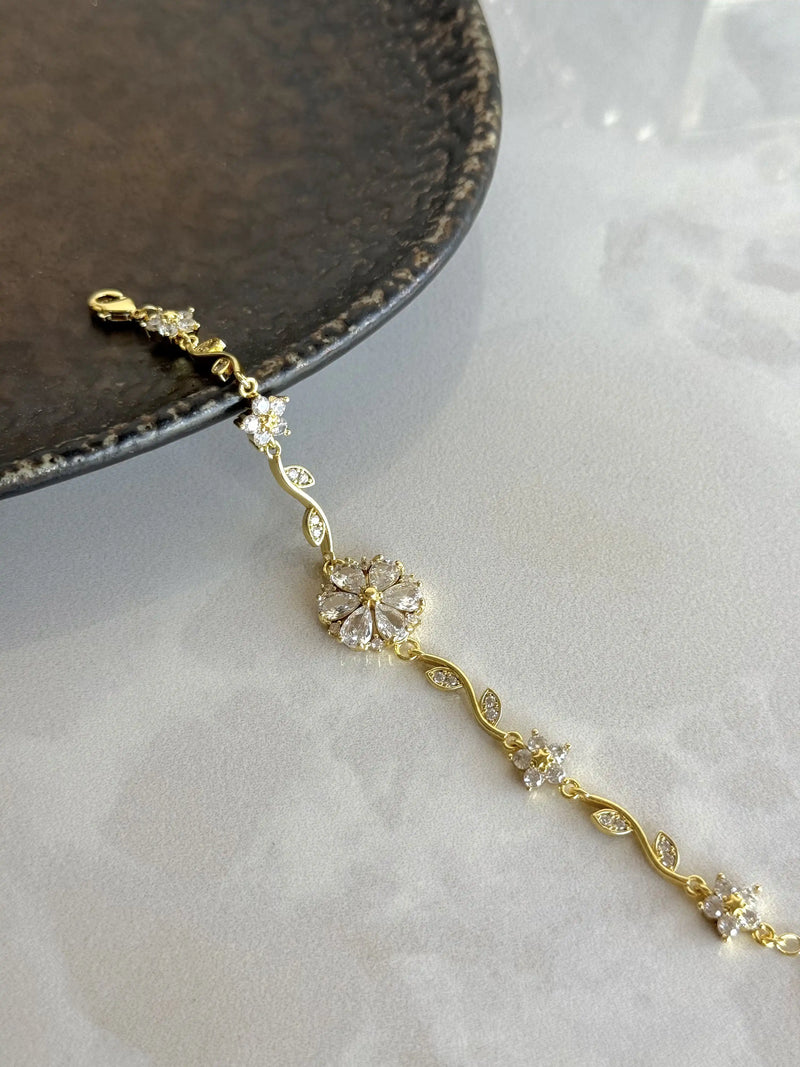 Daisy Bracelet Bella Series