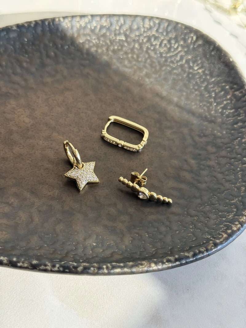 Set of 2 Earrings, 14K Series