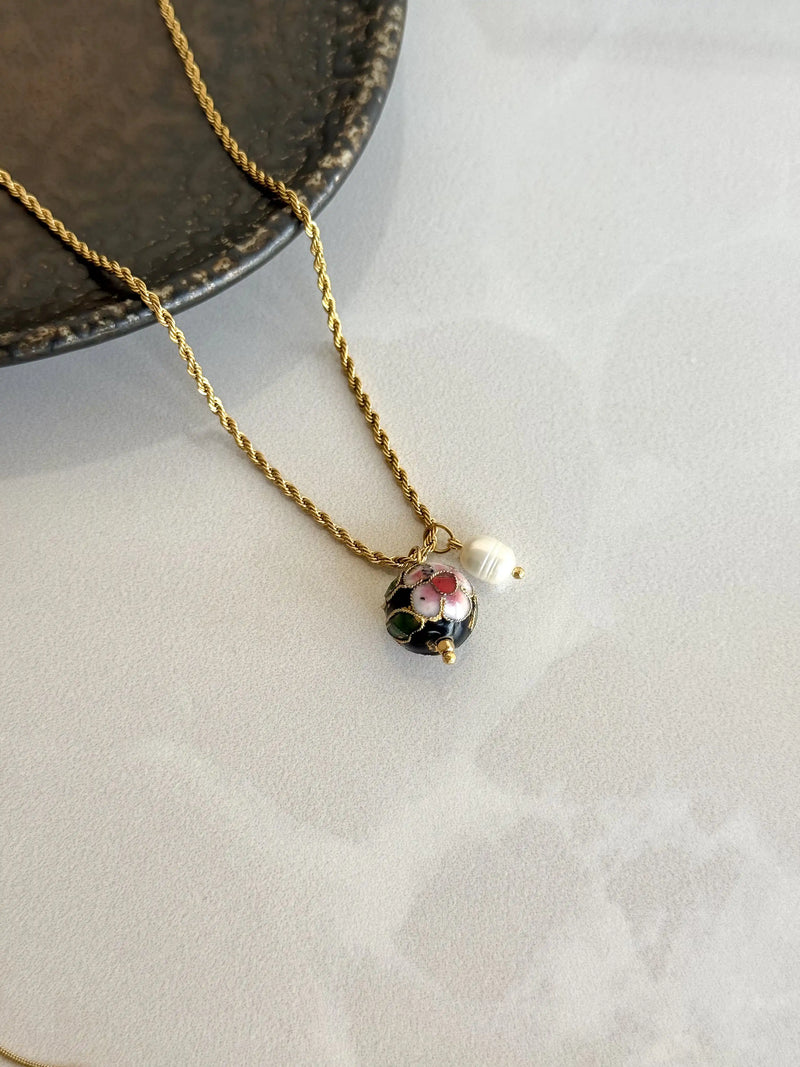 Antique Pearl Bead Necklace