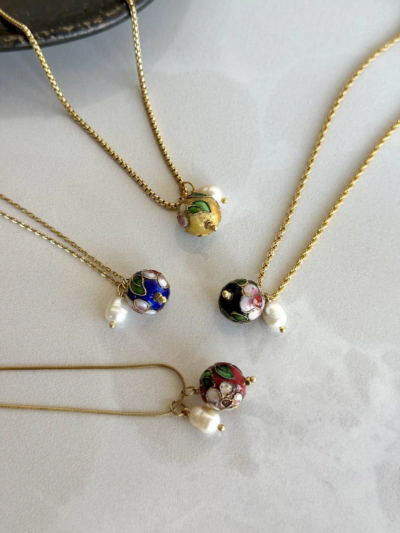 Antique Pearl Bead Necklace