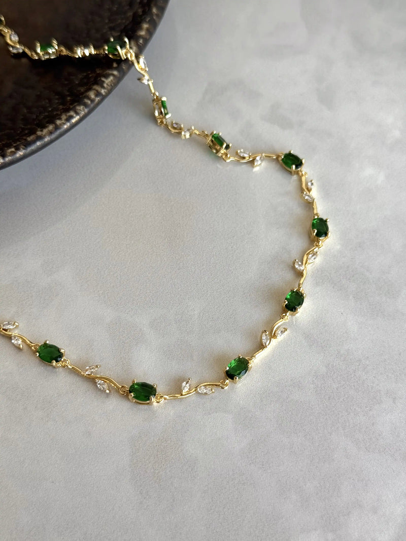 Emerald Vine Necklace Bella Series