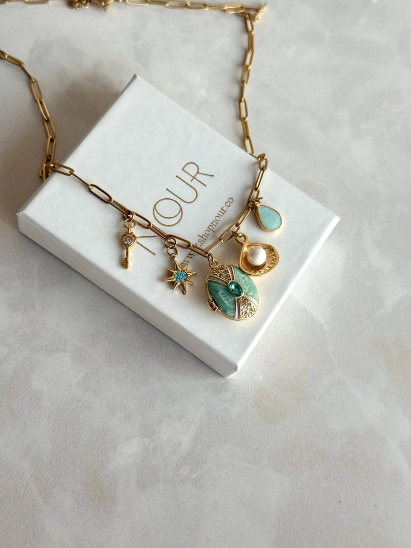 Green Star Charm Locket Necklace