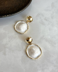 Mother-of-Pearl Round Earrings - thumbnail 1