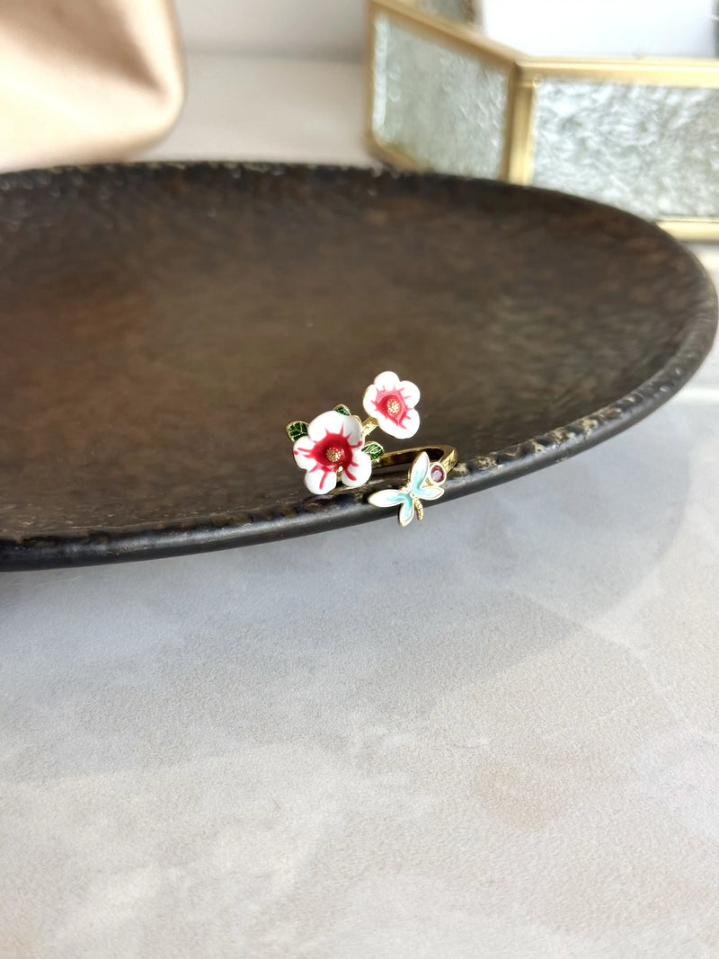 Violet Flower Ring - Bella Collection