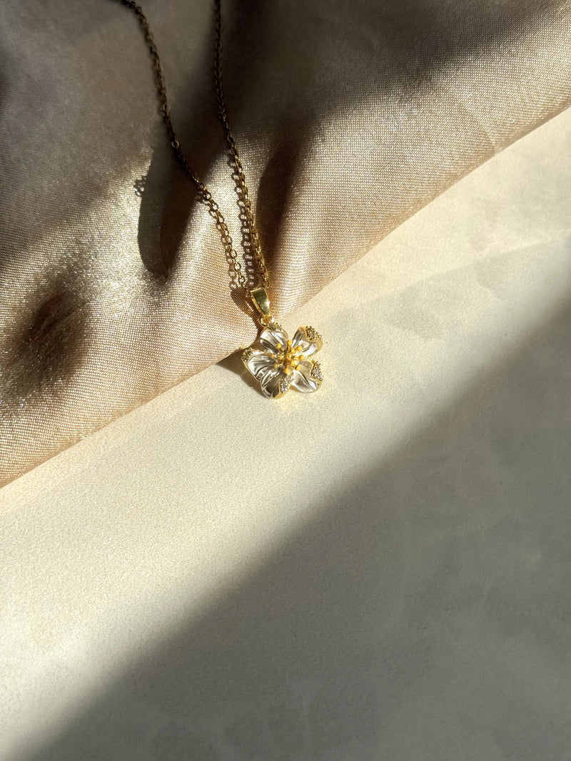 White Lily Necklace