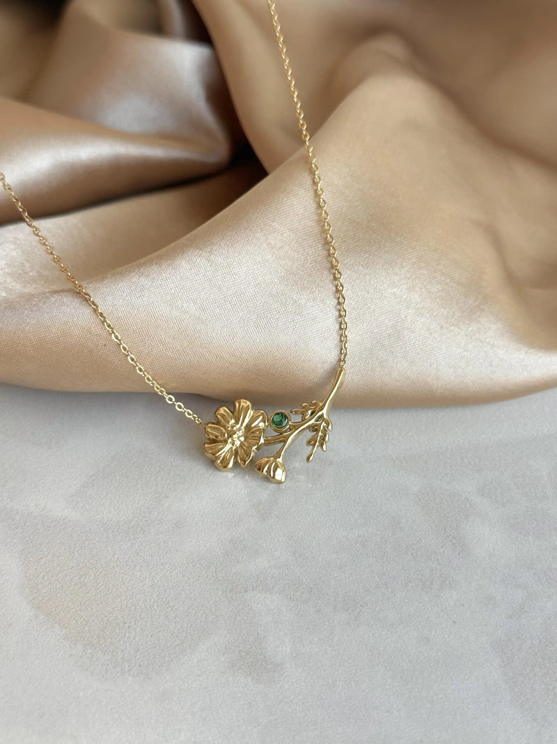 Steel Daisy Emerald Necklace