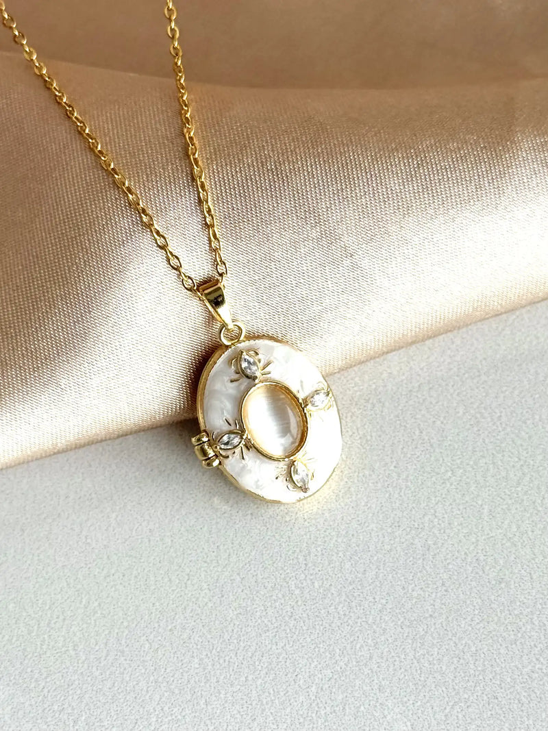 Vintage Mother-of-Pearl Locket Necklace