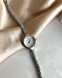 Round Thin Watch - thumbnail 4