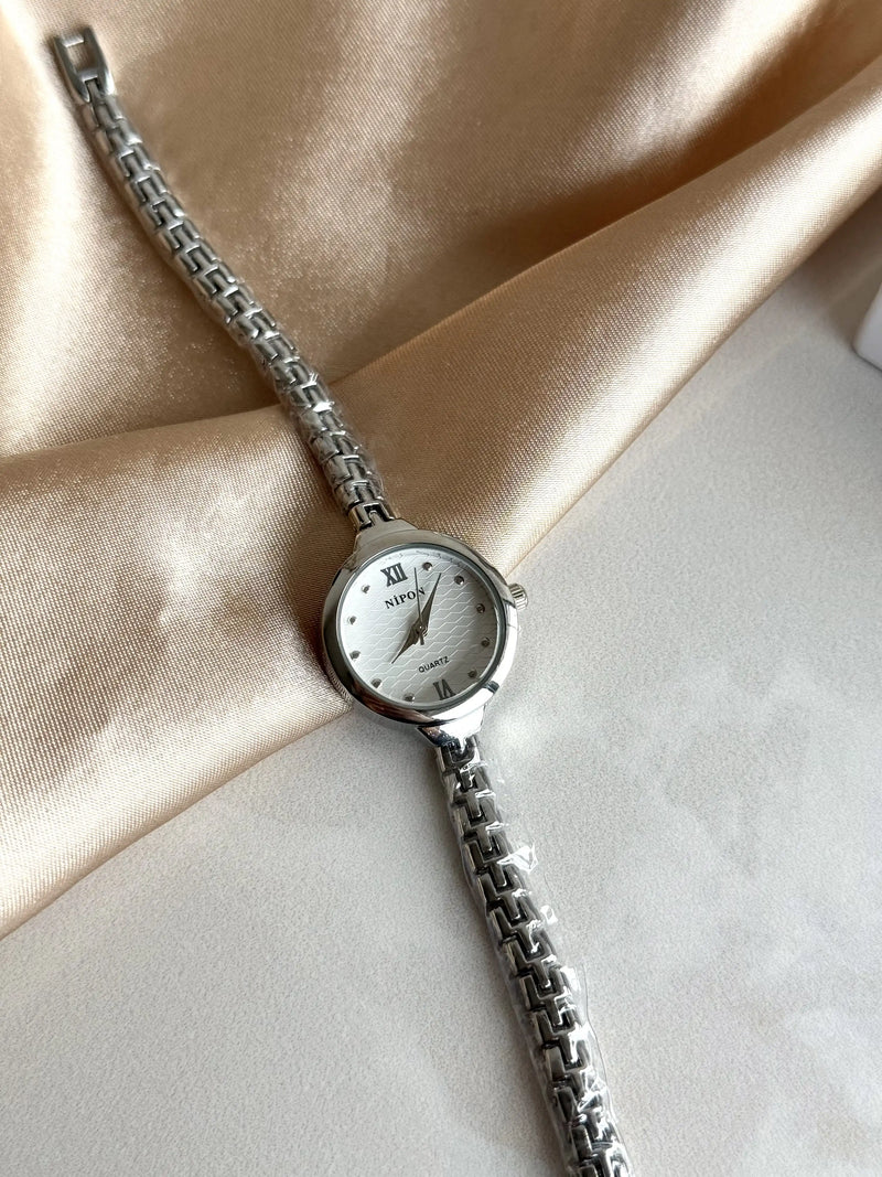 Round Thin Watch