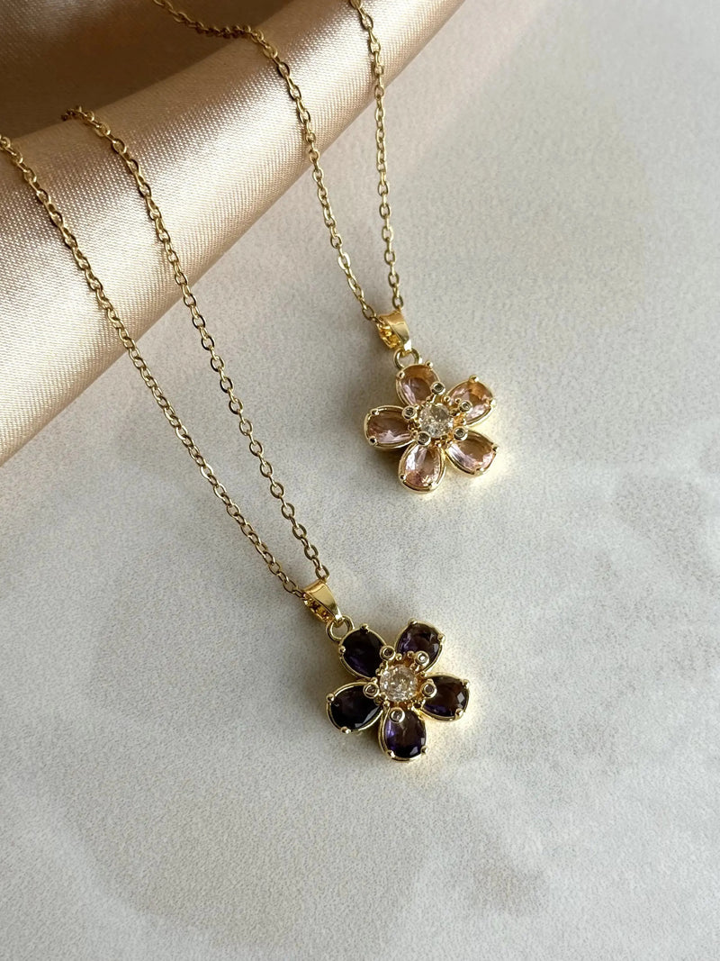 Daisy Authentic Necklace
