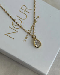 Minimalist Teardrop Necklace - thumbnail 4