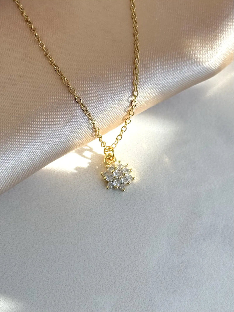Tiny Stone Flower Necklace