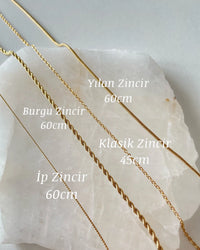 Bee Pearl Necklace - thumbnail 3