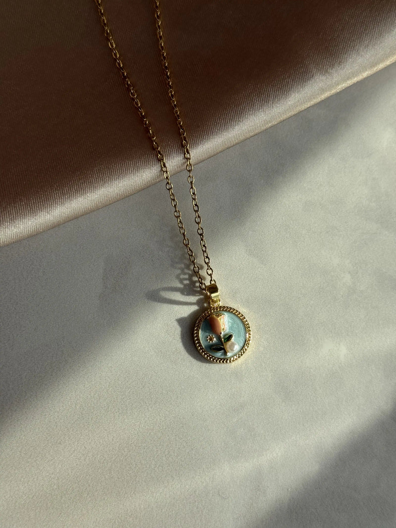 Tulip Flora Necklace