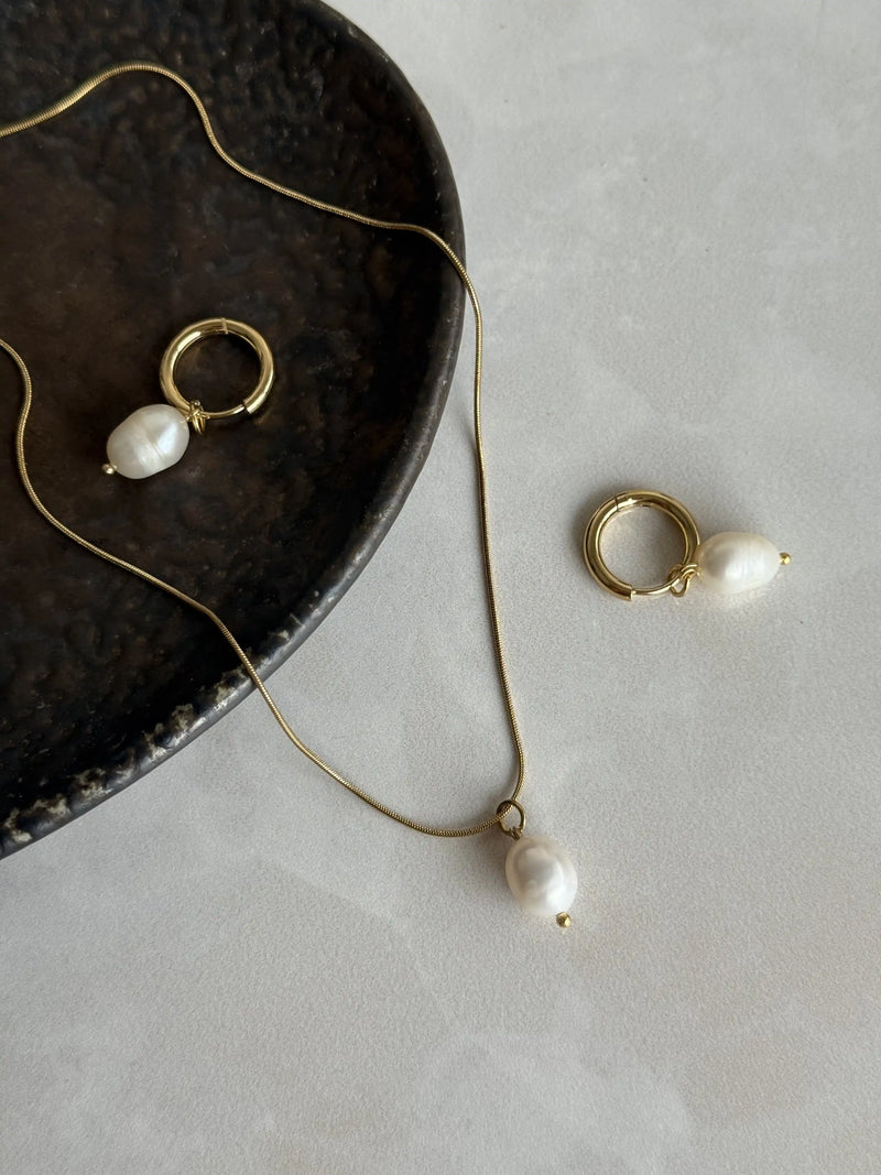 Pearl Earrings