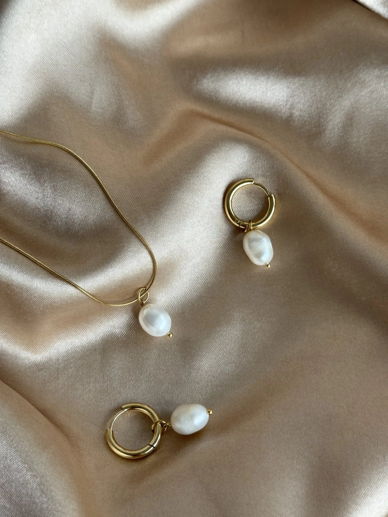 Pearl Earrings
