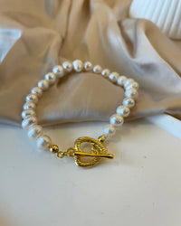 Heart-shaped Pearl Bracelet - thumbnail 1