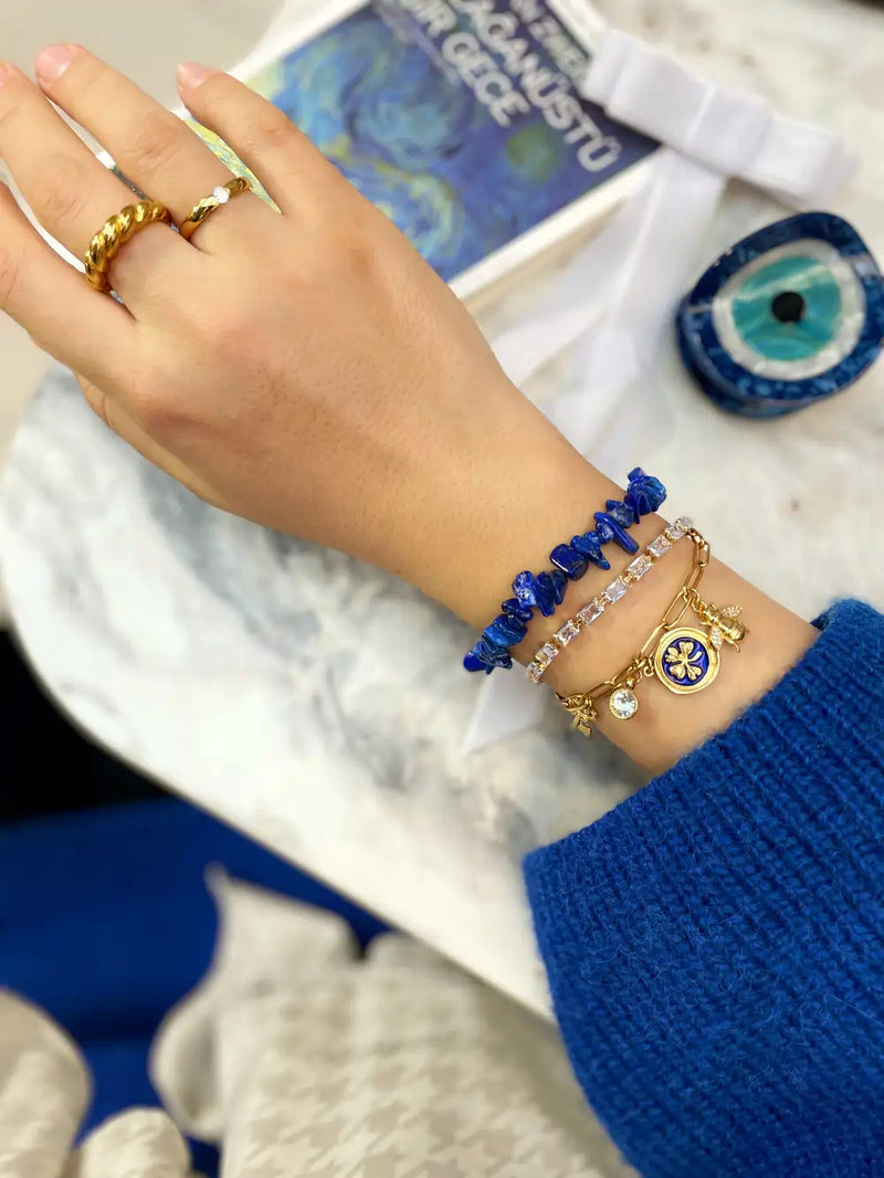 Design a Charm Bracelet