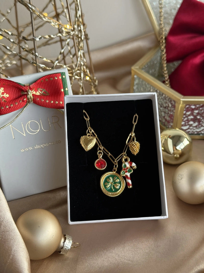 Clover Pinecone Christmas Necklace